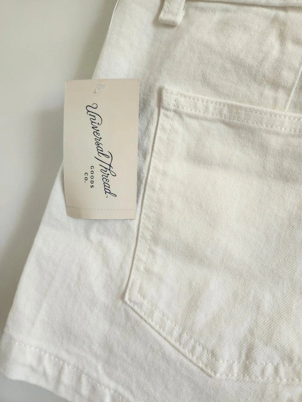 NWT Universal Thread White High Rise Sailor Shorts Size 10
